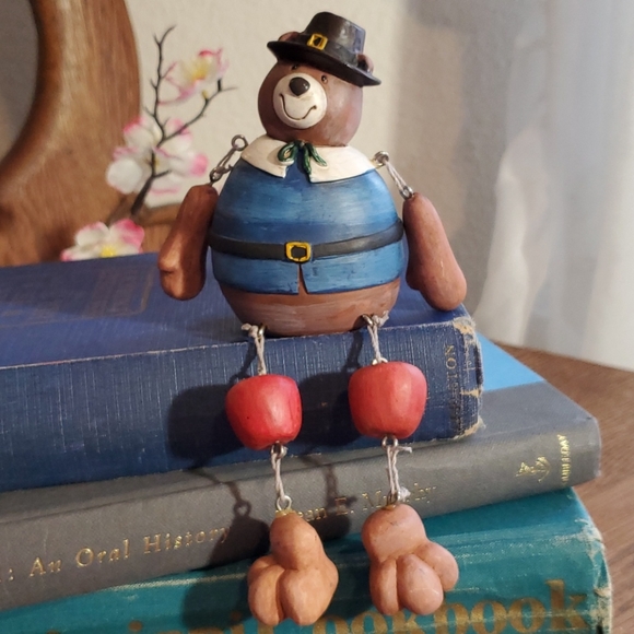 Other - 🌺3/$15 Pilgrim Bear Shelf Sitter